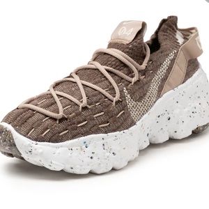 NEW NIKE WOMENS SPACE HIPPIE SNEAKERS 04 SAND BROWN SIZE 8.5